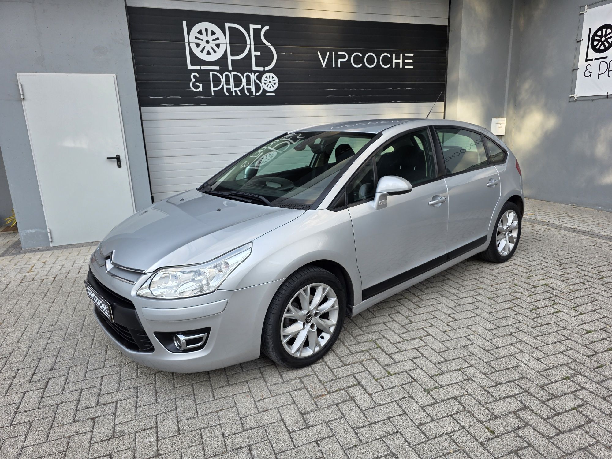 Citroen C4 VTR Pack 1.6HDI 110CV CAIXA AUTOMÁTICA - Excepcional