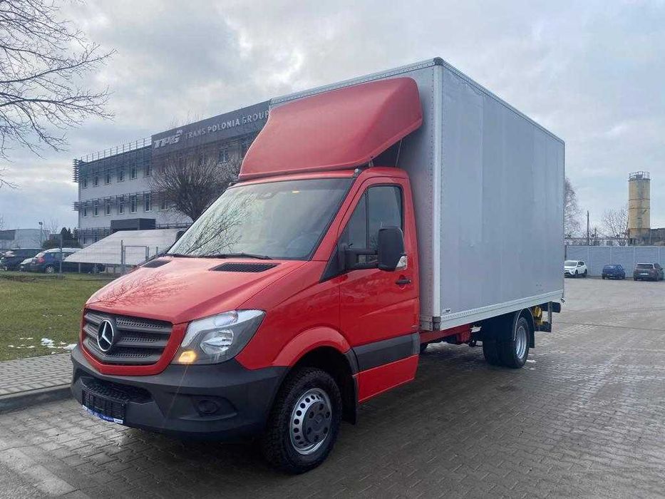 TRANSPORT/PRZEPROWADZKI/ Załadunek, bagażówka, przewóz mebli RTV i AGD