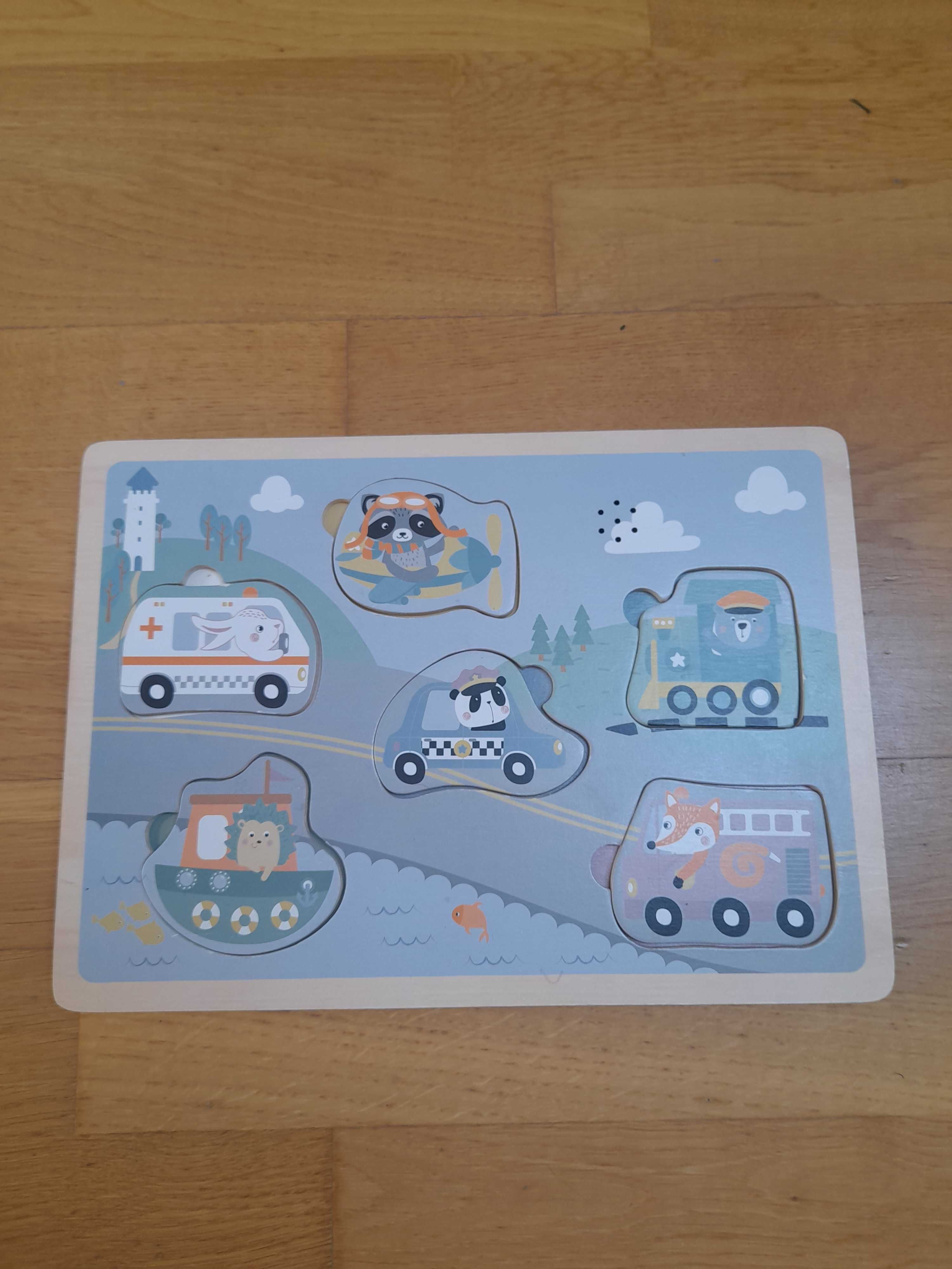 Drewniane puzzle dla dziecka z odgłosami pojazdów