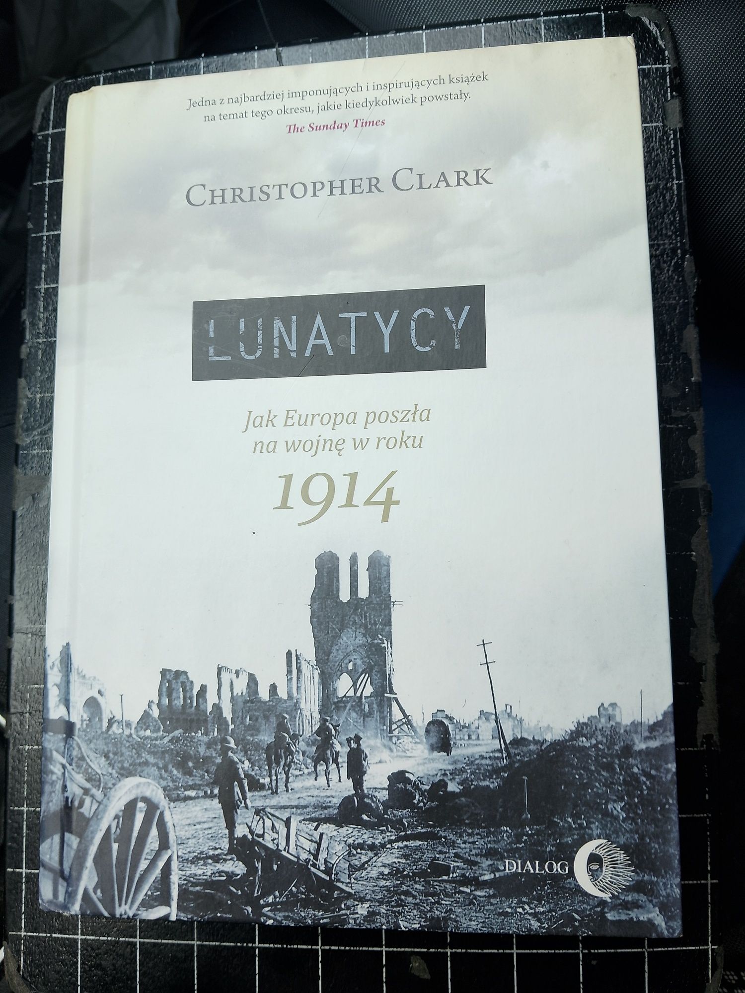Lunatycy Christopher Clark