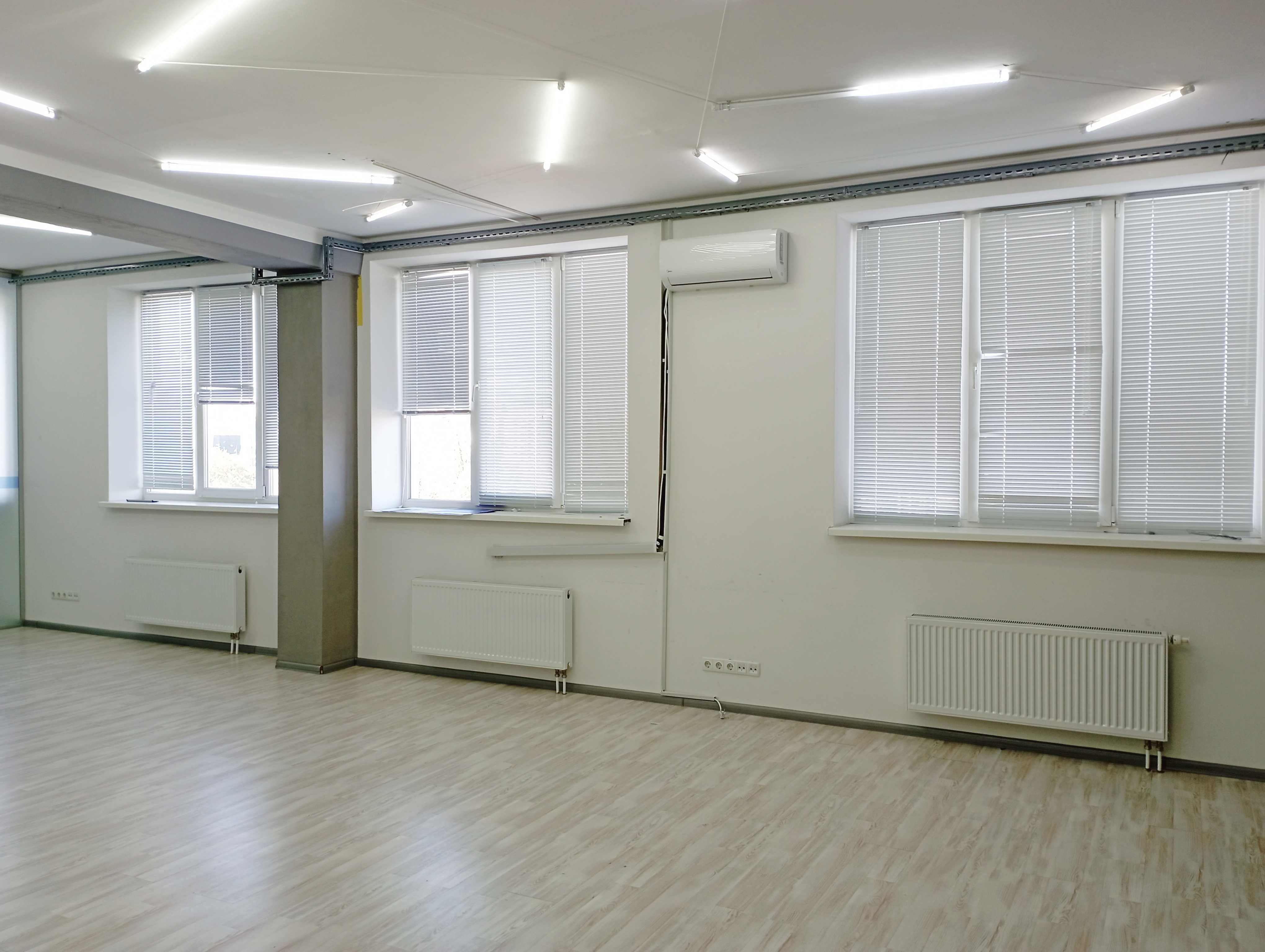Аренда офисного помещения в БЦ, м Васильковская,от 800 м2,без комисии