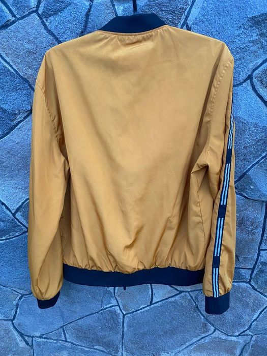 Куртка вітровка бомбер М