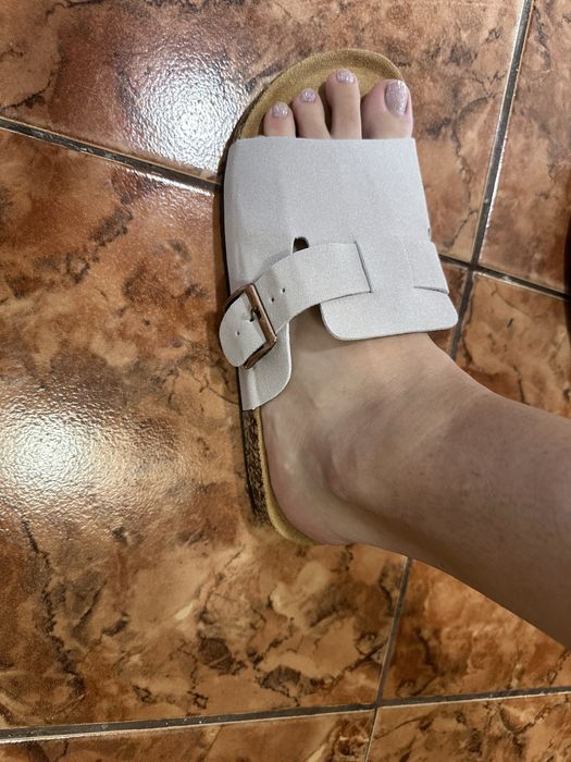 Тапочки босоніжки 40р