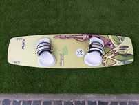 Deska kite i deska wing foil