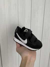 Дитячі кросівки nike 21 p. 13 cм