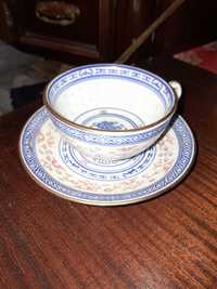5 Chávenas e  5 pires antigos em porcelana chinesa