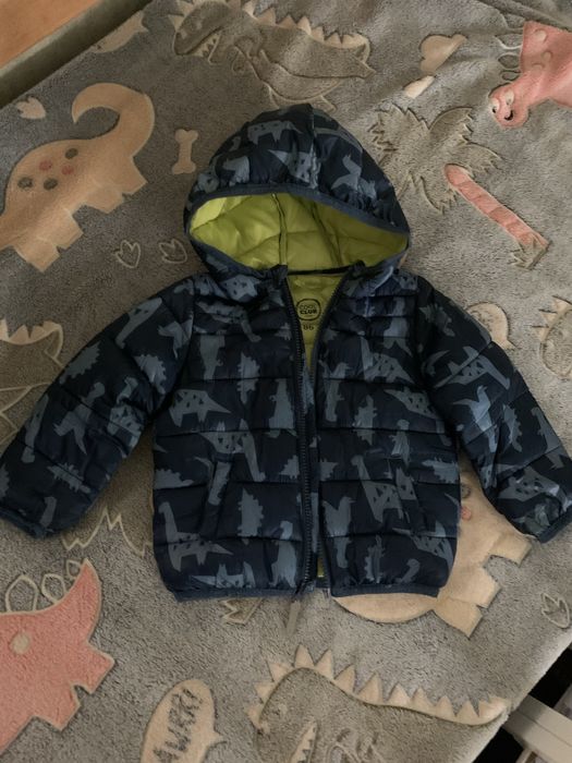 Демісезонна курточка на  весну та осінь   150 грн!