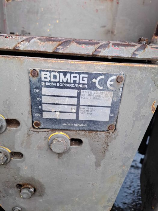 Walec BOMAG BW 100 AD-2 2007r do zagęszczania  gruntu