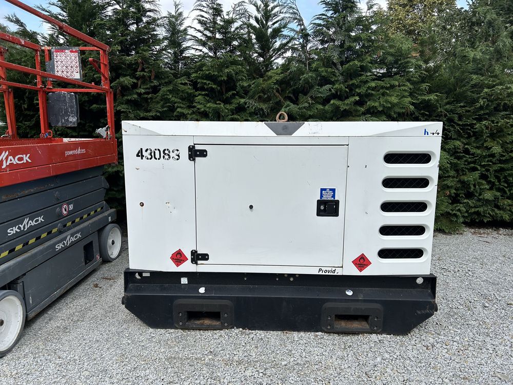 Agregat prądotwórczy SDMO R44C3 44 KVA