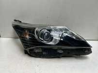 Reflektor Xenon prawy Toyota Avensis T27