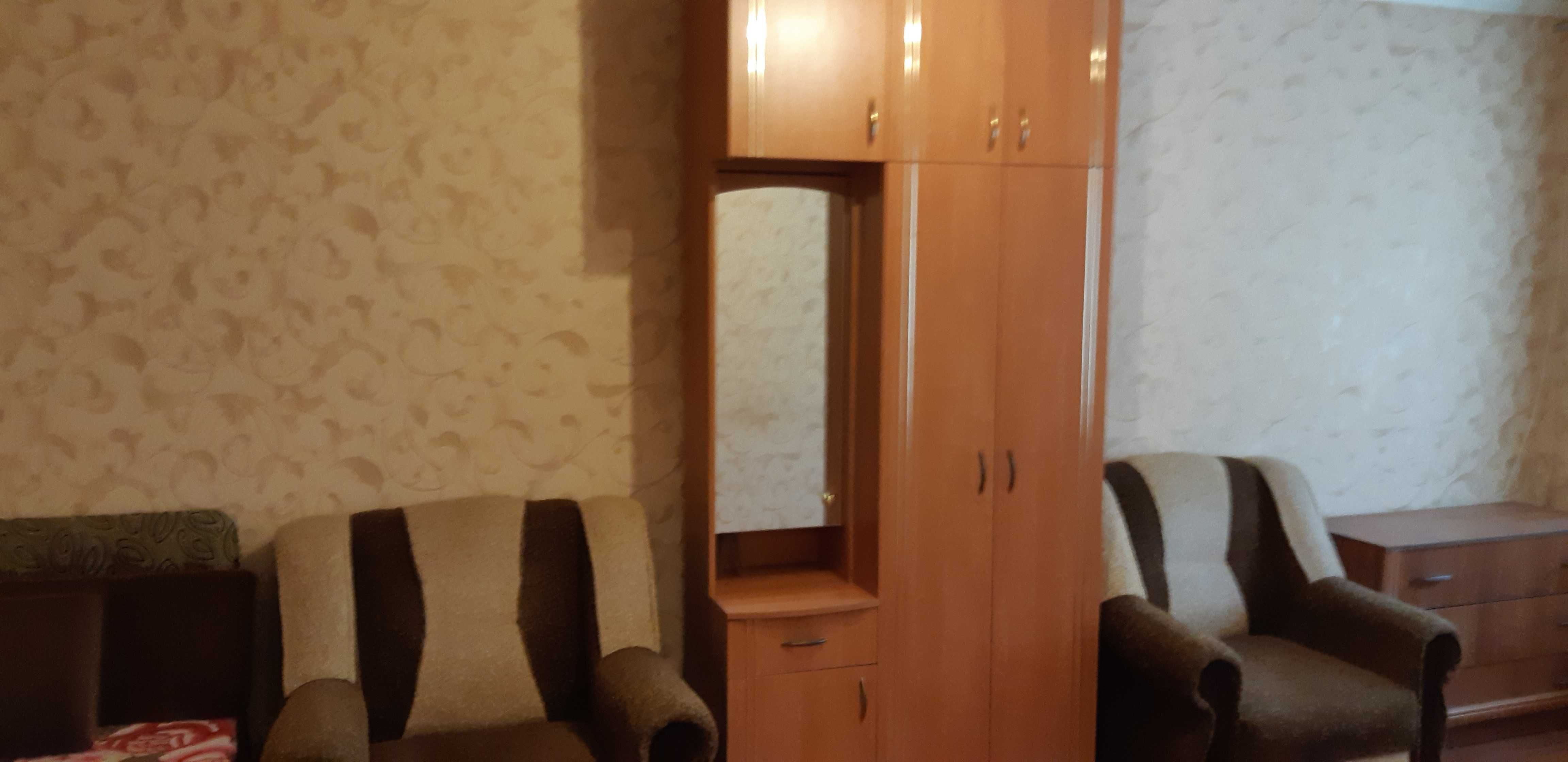 Сдам 1 ком квартиру в Приднепровске, рядом с АТБ с ремонтом