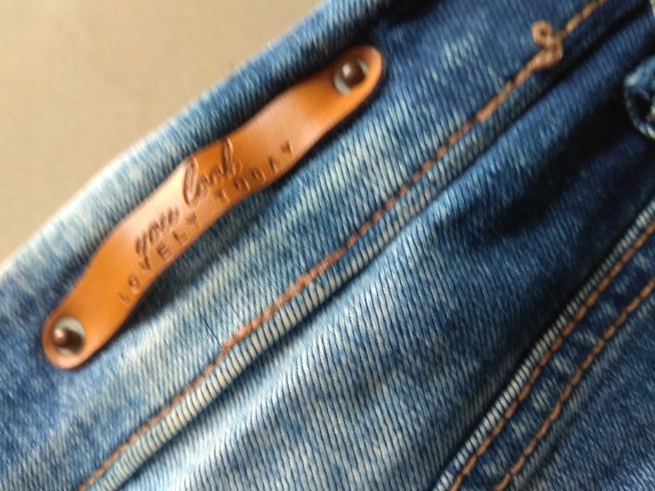 HOUSE jegging jeans marmurki guma w pasie do 106cm