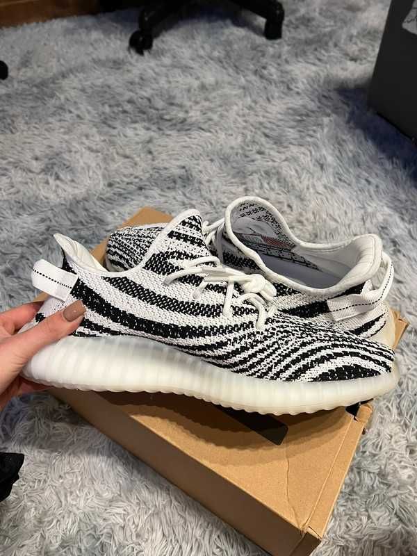 adidas Yeezy Boost 350 V2 Zebra 41