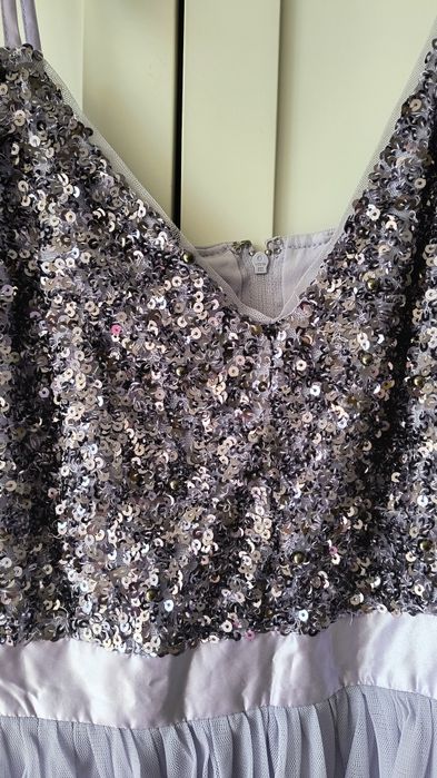 Sukienka imprezowa tiul, cekiny