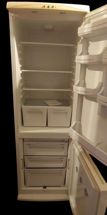 Frigorífico Combi Bkuesky