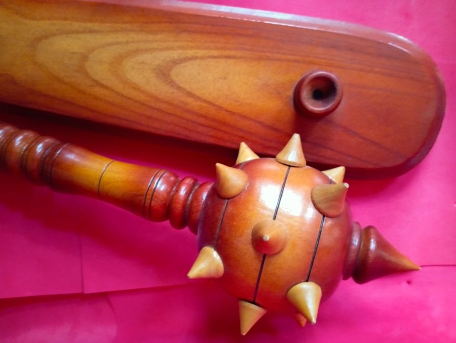 Булави дерев,яні