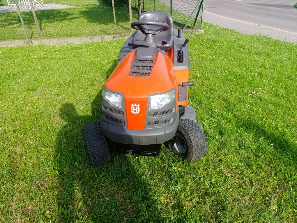 Traktorek kosiarka Husqvarna TC138 Briggs 18,5KM pompa oleju
