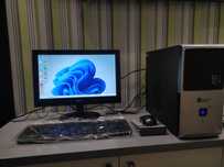 Компьютер Fujitsu D3041-A1/Celeron DualCore E3400/4Gb DDR3/500Gb/19''/