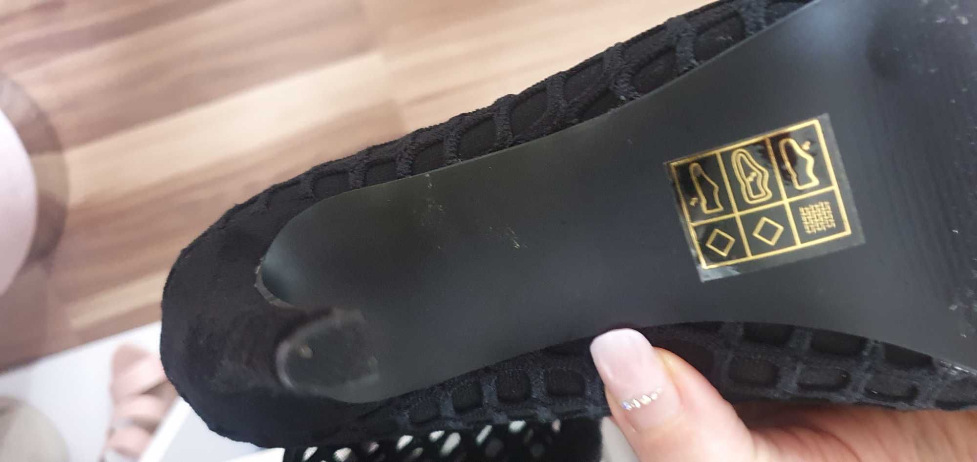 Sexowne Muszkieterki Kabaretki Nowe 37