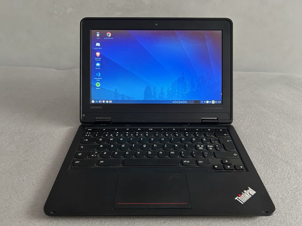 Lenovo Thinkpad 11e + ładowarka ODBLOKOWANY LINUX