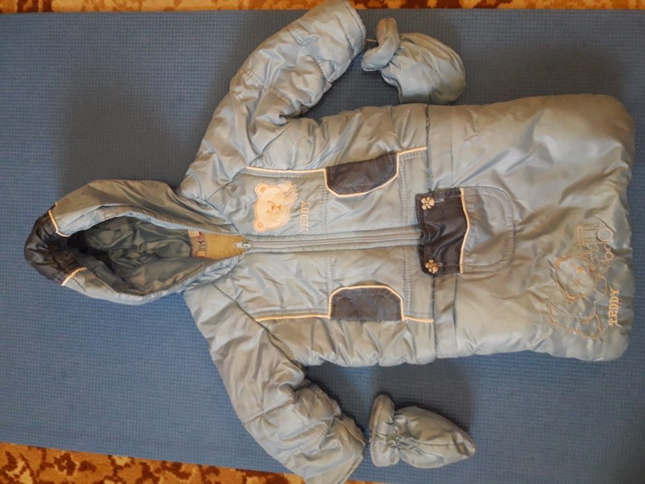 Продам зимние комбинезон конверт(на рост 74 +)будет до 2х лет