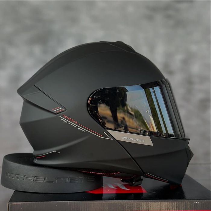 Мото шолом MT helmets genesis SV, шлем мт генезіс чорний модуляр очки