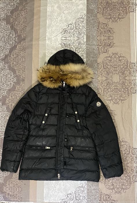 Теплий пуховик MONCLER