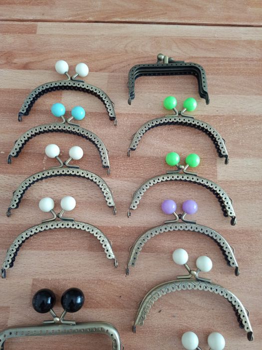 Fechos para carteirinhas