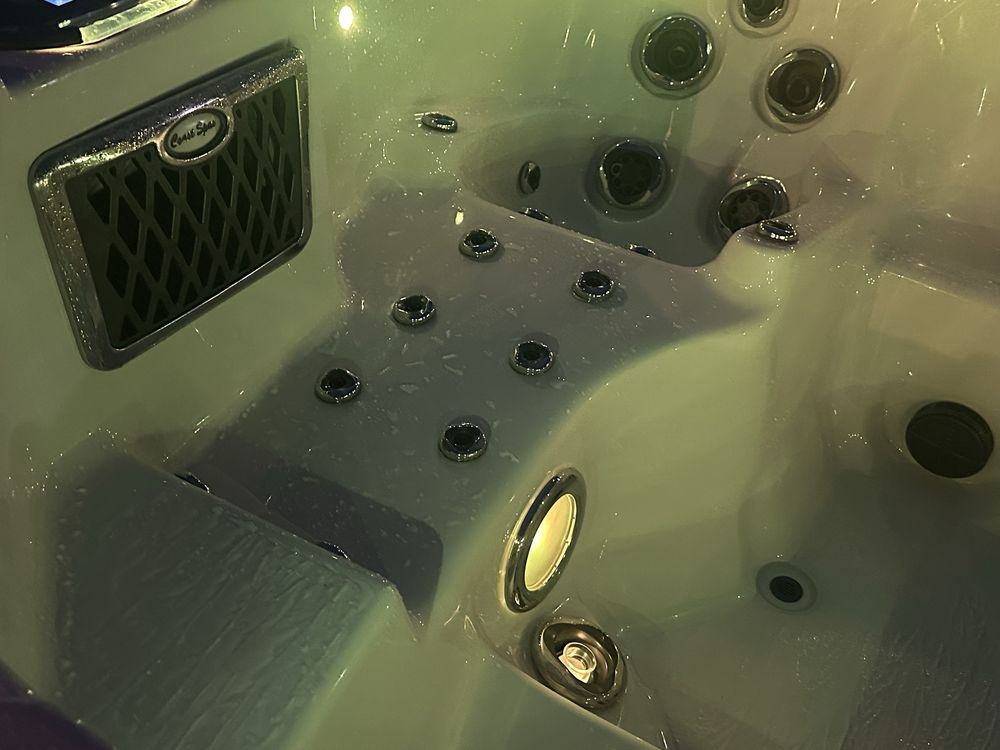 Coast Spas Helios 234x234x102 Jacuzzi ogrodowe stan idealny
