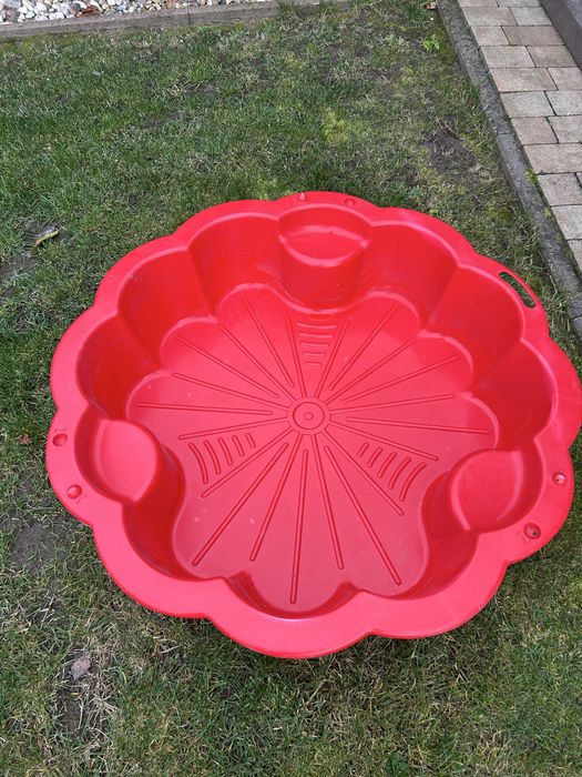 Piaskownica i hustawka