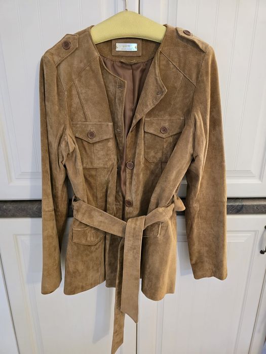 Kurtka że skóry, nowa bez metki, 46