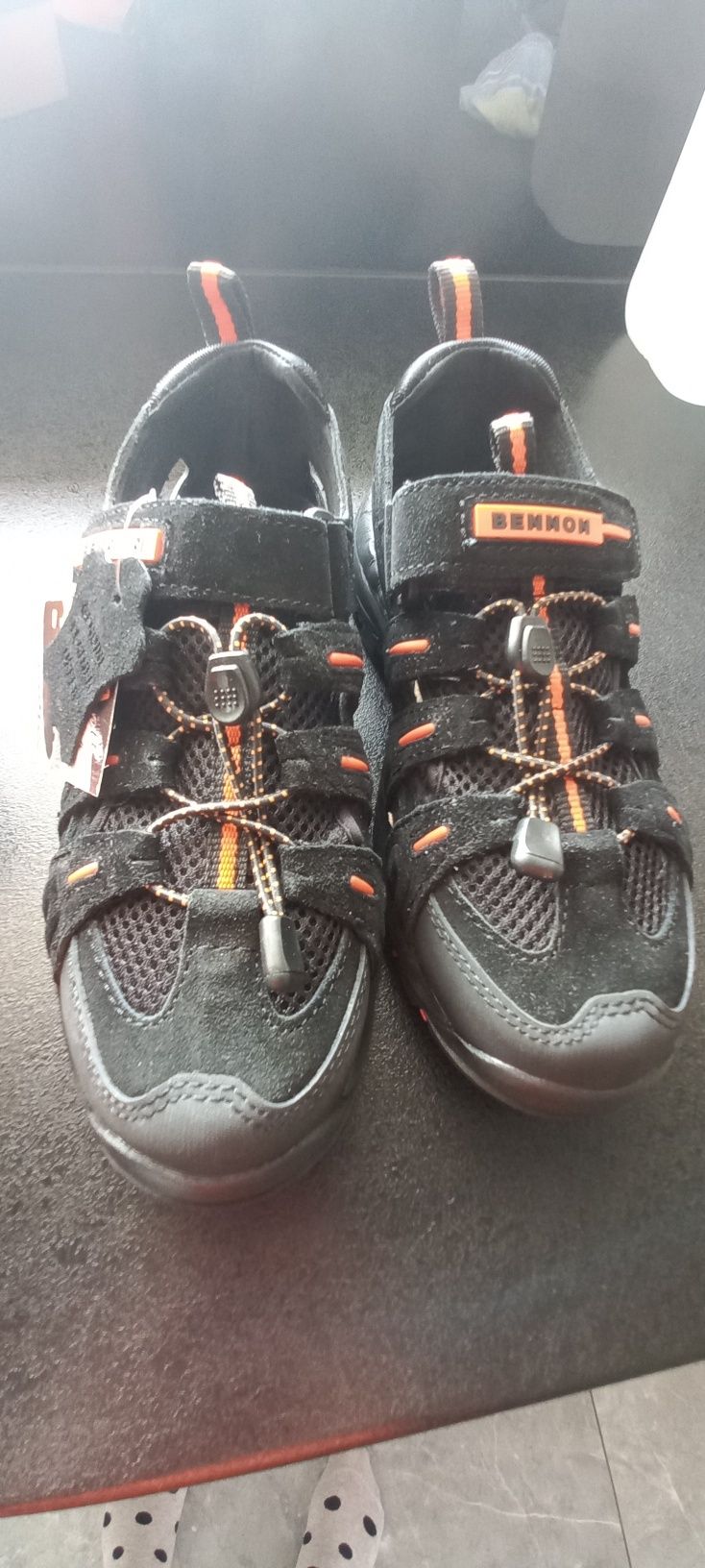 Buty Bennon trekkingowe niskie nowe r.37