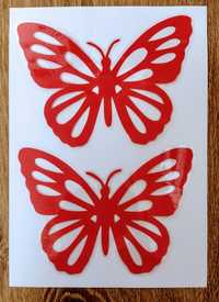 25 czerwonych motyli