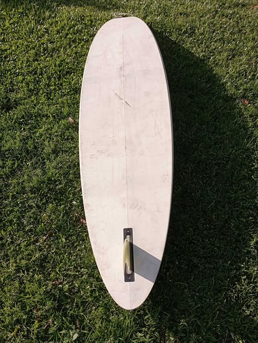 Prancha de windsurf Tiga wave 81 L