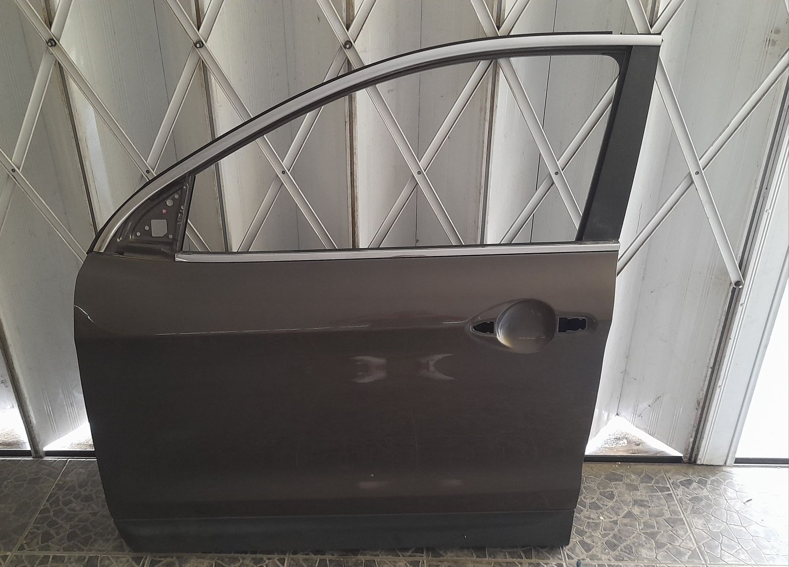 Porta Nissan Qashqai  j 11 LADO  Esquerdo