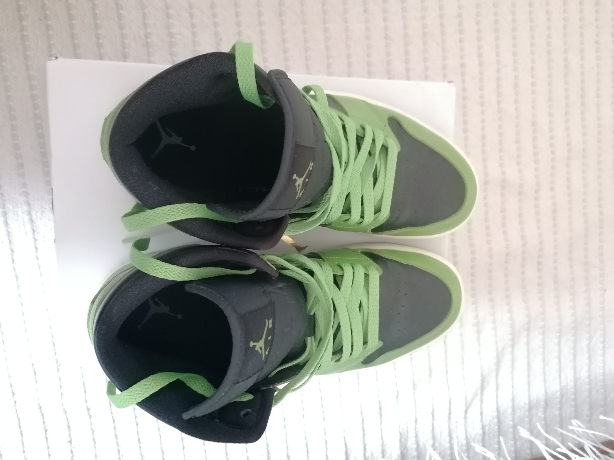 Nike air Jordan 1 mid green tea black