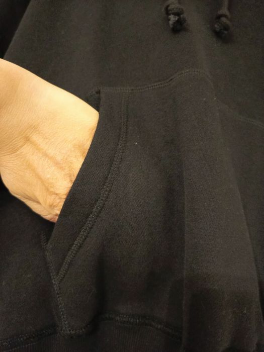 Piękna bluza z kapturem ciepła