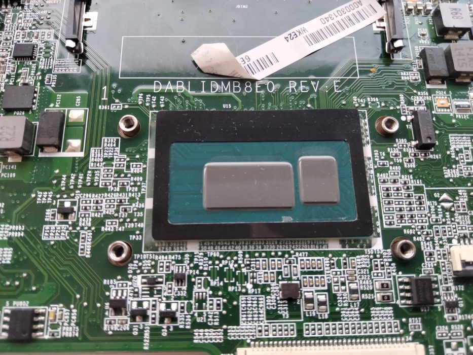 Материнська плата DABLIDMB8E0 REV:E несправна