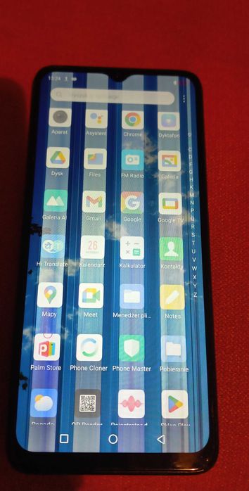 Smartfon Infinix 7 HD oraz 2 etui