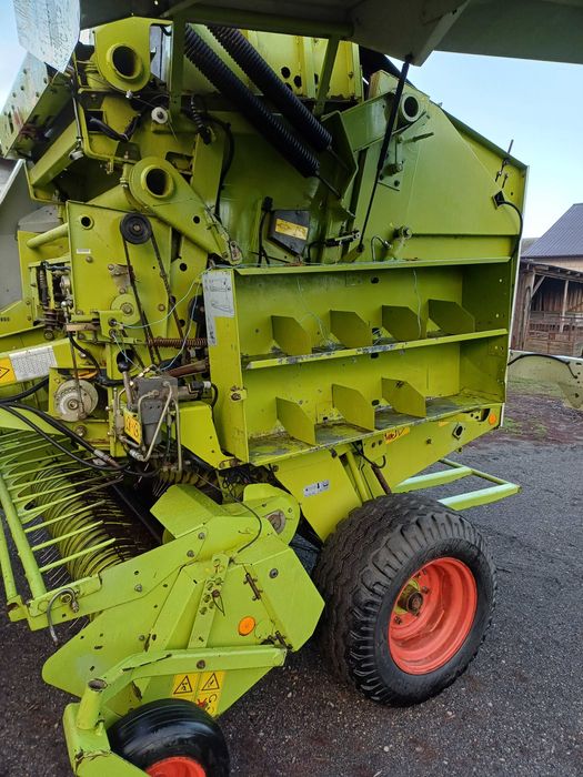 Prasa belująca zmiennokomorowa Claas Variant 280 (NIE 180,260,360,460)