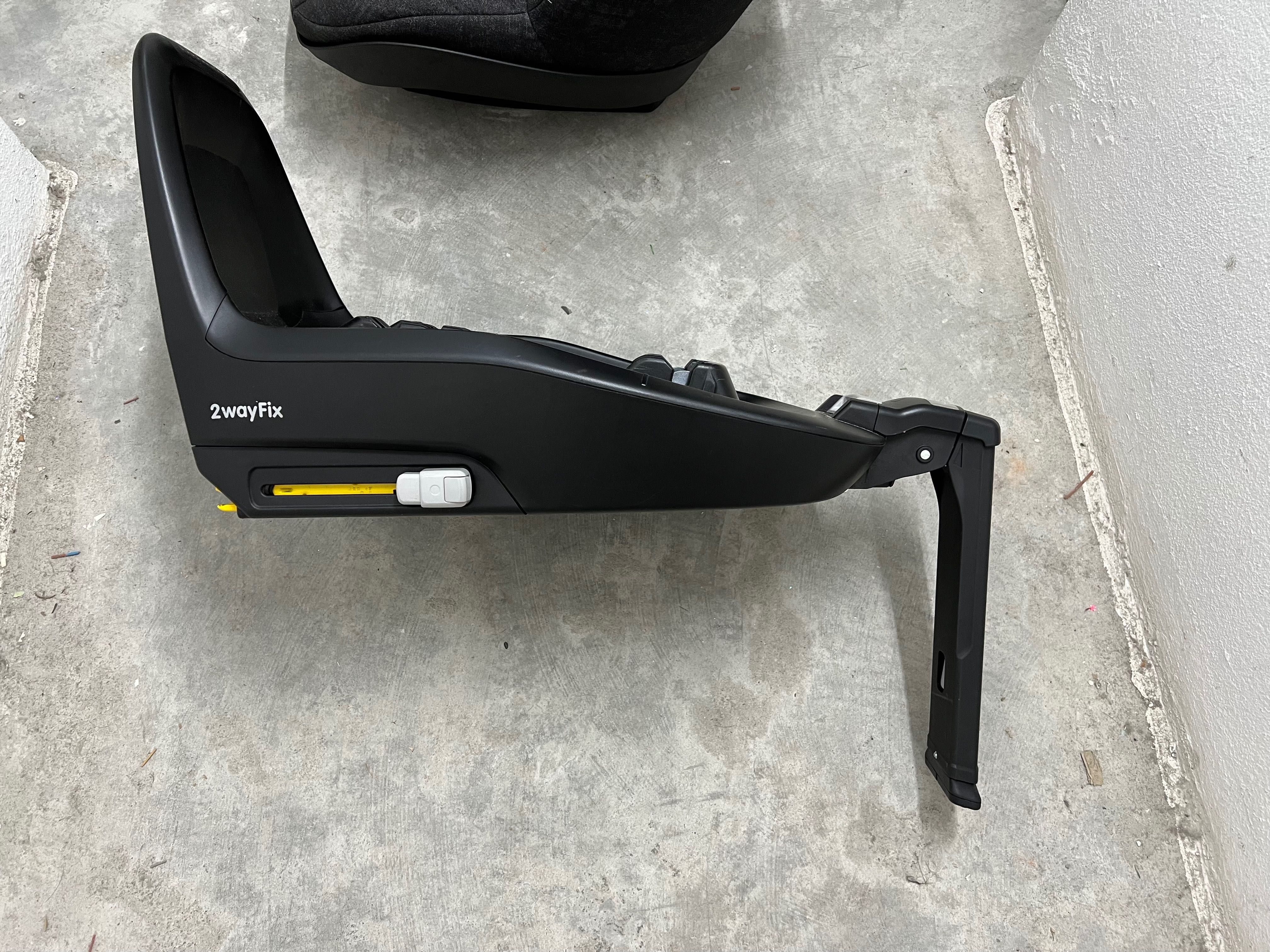 Cadeira Auto Bebeconfort 2WayPearl + Base Isofix 2Way Fix