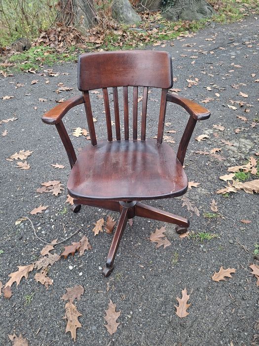 Fotel biurowy SEDUS; krzesło obrotowe