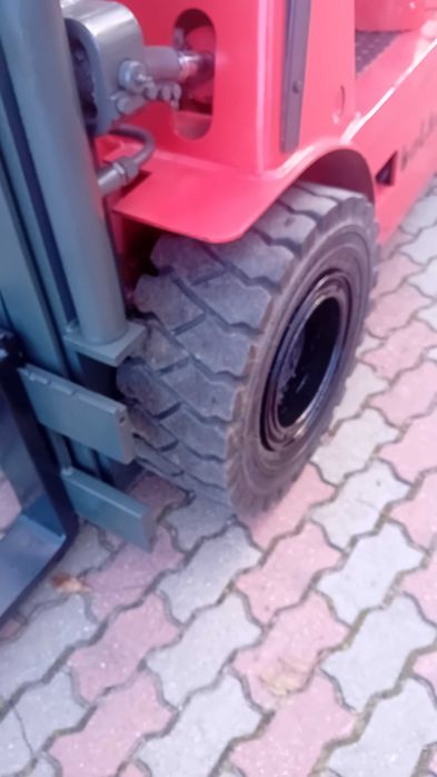 Wózek widłowy Bułgar 1786 2.5t 1997r