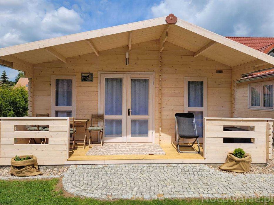 Drewniany domek letniskowy WEEKEND 25 + 8 M2