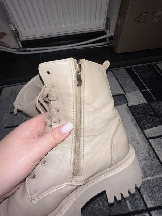 Жіноче взуття зима