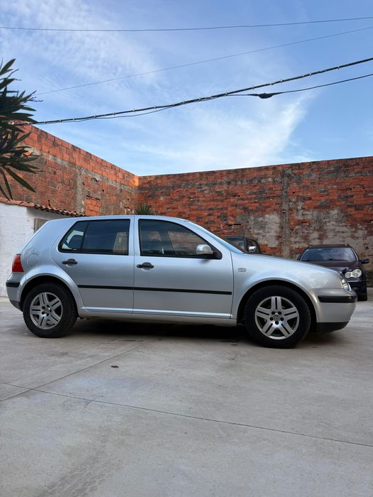 Golf 1.6 gasolina