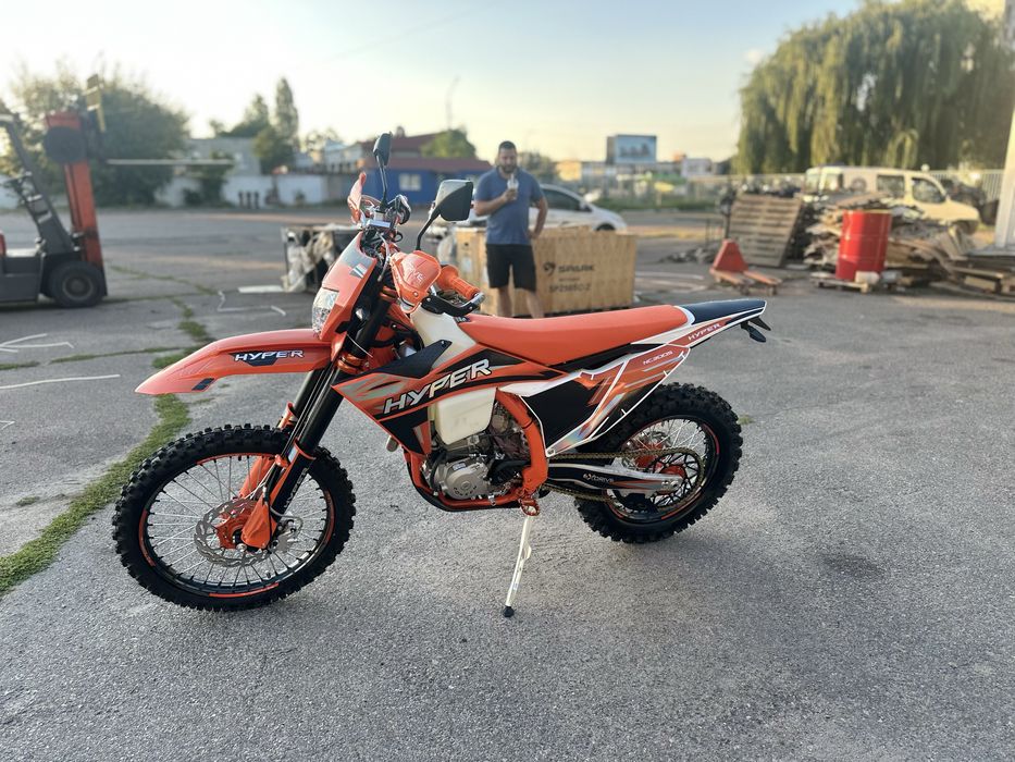 Мотоцикл KTM Exdrive Hyper 300 2026 року