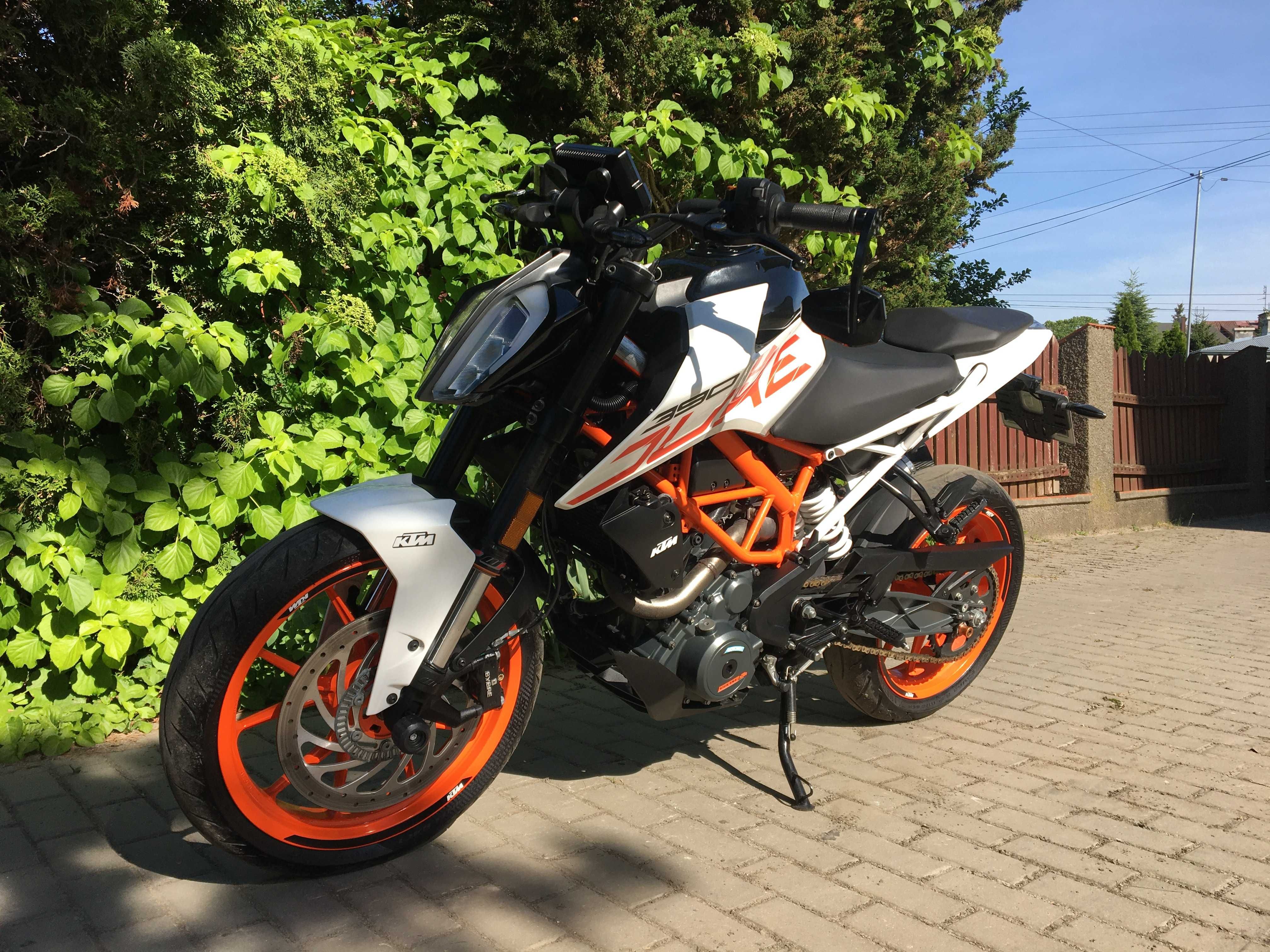 REZERWACJA KTM Duke 390/125 Kat B 2017r BDB Stan tylko 8 tys km