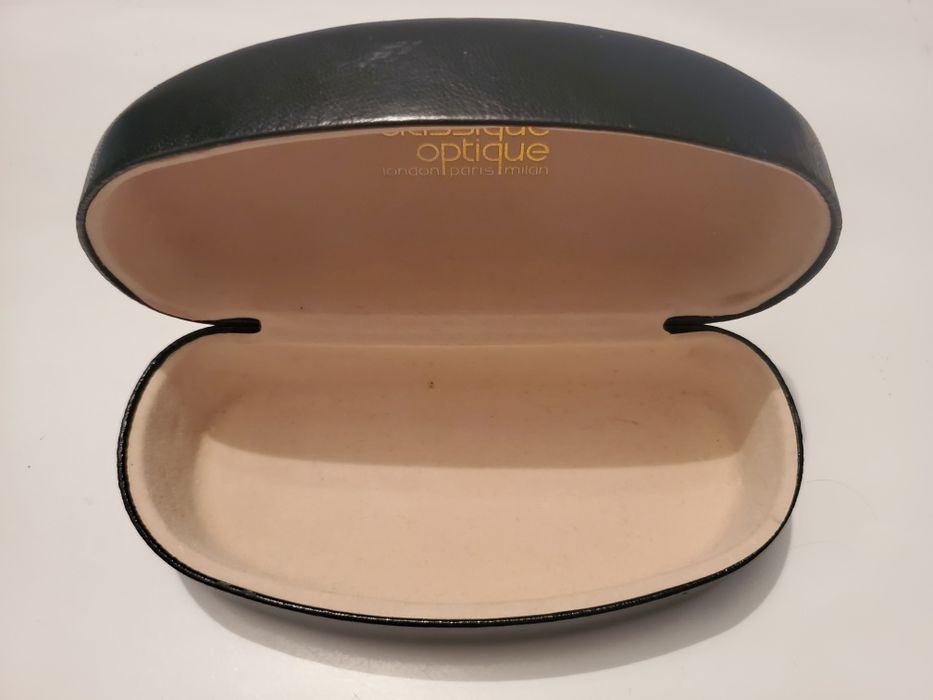 Жесткий футляр для очков  Classique Optique