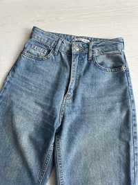 Блакитні джинси DeFacto